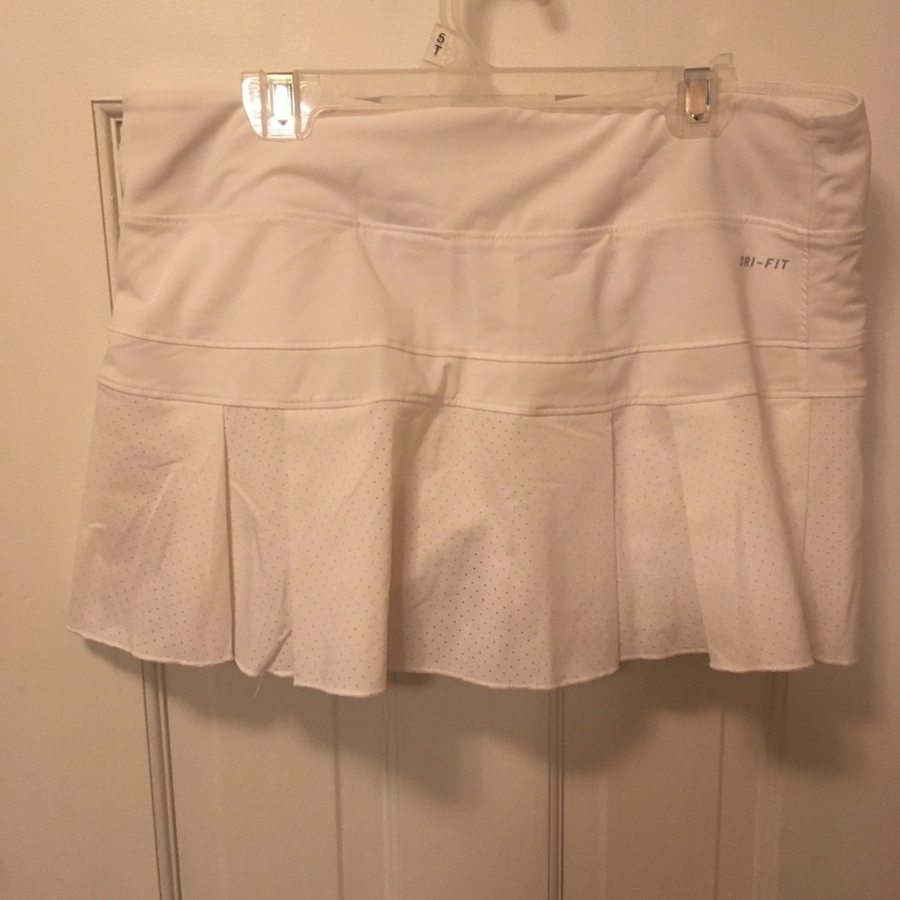 Nike size M